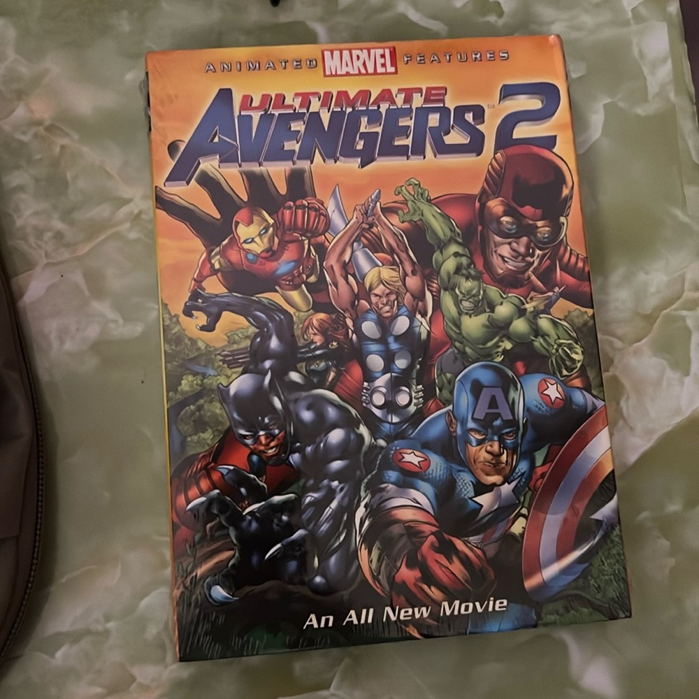 (2 for 15) Ultimate Avengers 2 Collection animated